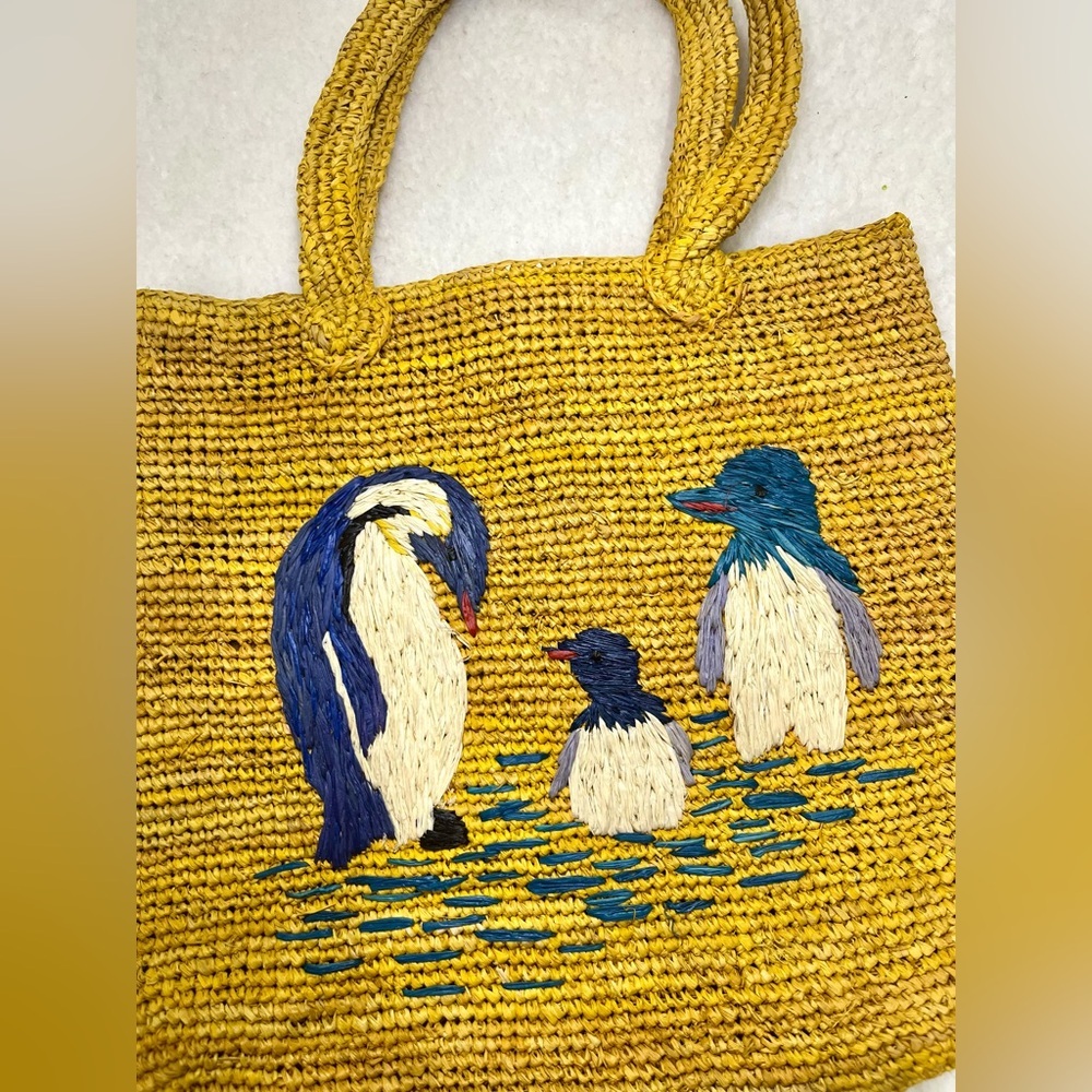 Handmade Raffia Crochet Shoulder Bag Penguin Embroidered Tote - Picture 6 of 11
